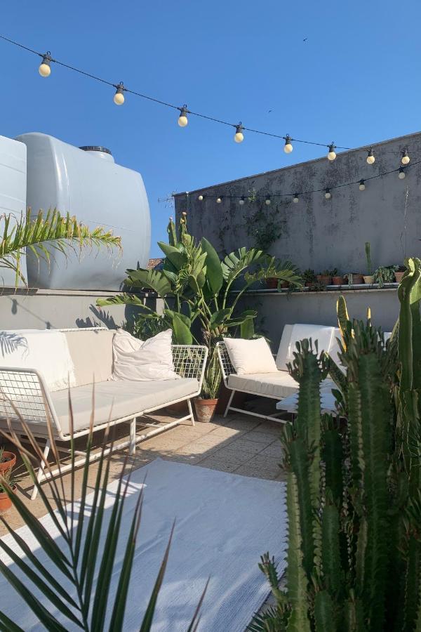 Homestay Rooftop Катанія Екстер'єр фото
