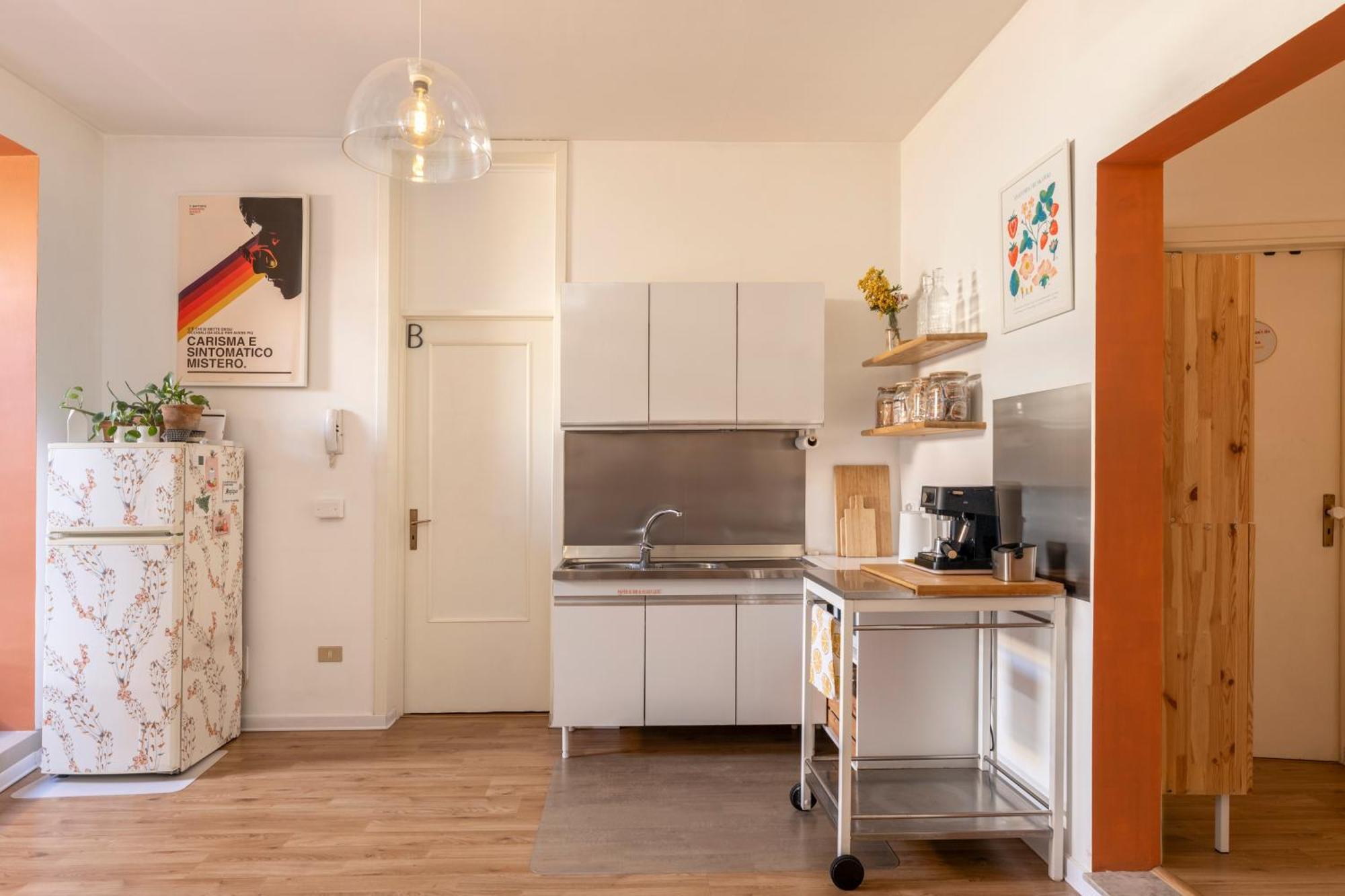 Homestay Rooftop Катанія Екстер'єр фото